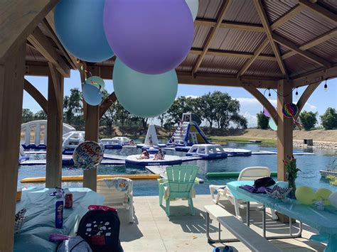 Organize an unforgettable day for your child. . Aqua park party